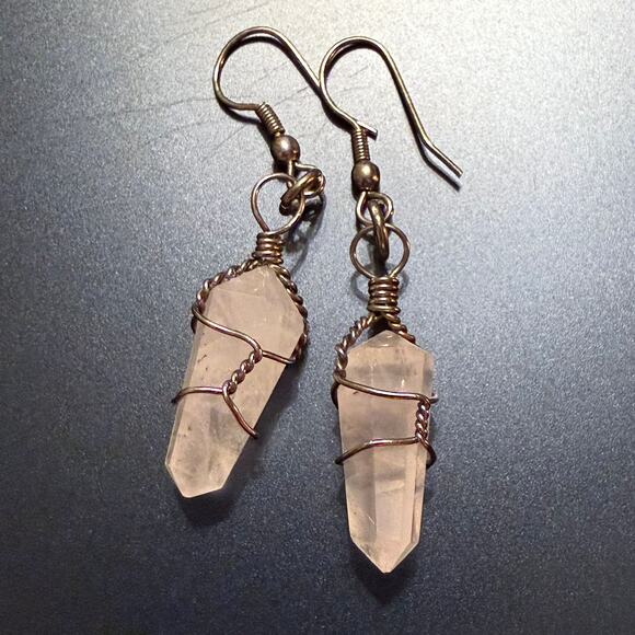 Handcrafted Quartz Crystal Wire Wrapped Dangly Earring\ - Picture 1 of 5